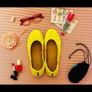 Patent Lemon Tieks 🍋 Size 10